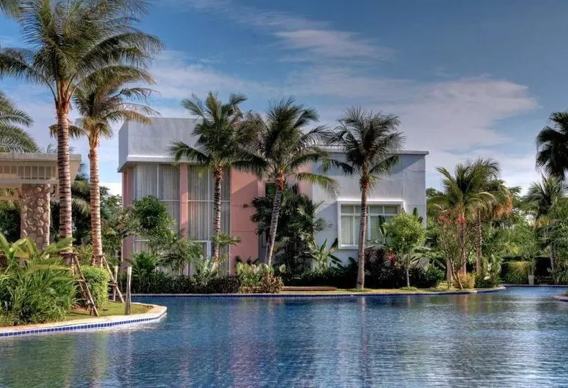 Blue Lagoon Resort Hua Hin