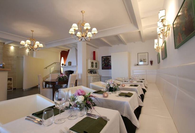 בית מלון כפרי Al Mirador Resort