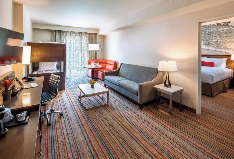 Hotel Courtyard By Marriott Anaheim Theme Park Entrance