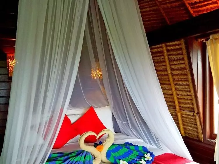 هتل Dream Beach Kubu Lembongan