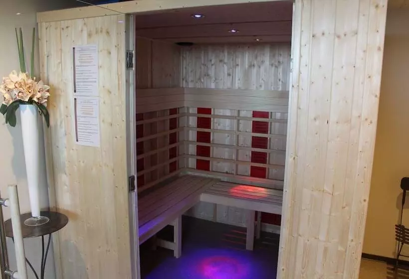 Forme Hotel & Spa Montpellier Sud Est   Parc Expositions   Arena