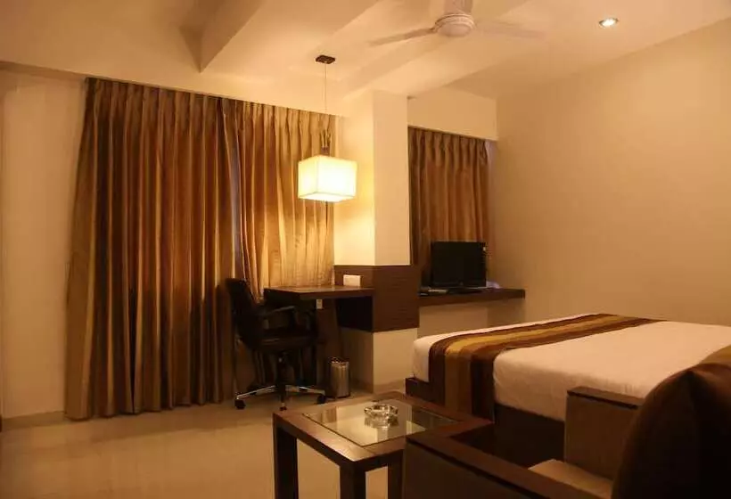 فندق Le Grande Residency Unmarried Couples Are Not Allowed