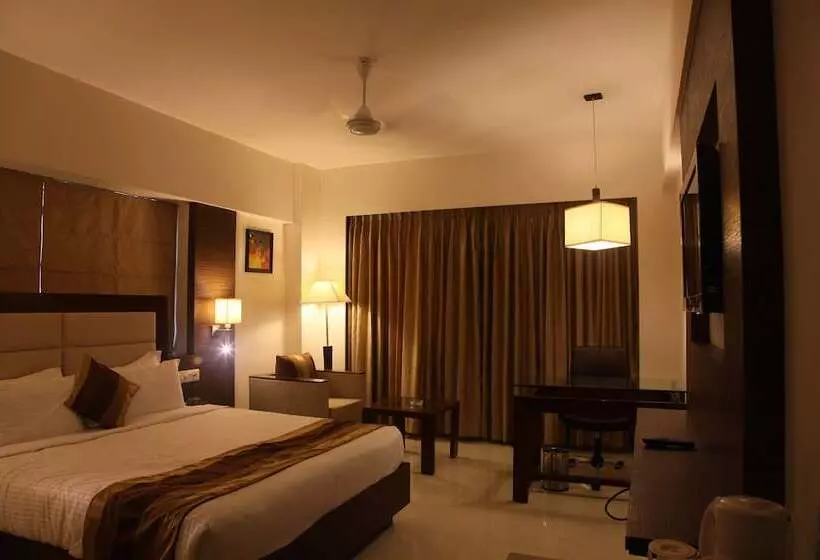 فندق Le Grande Residency Unmarried Couples Are Not Allowed