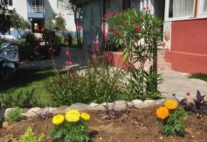 ホテル Onder Yildiz