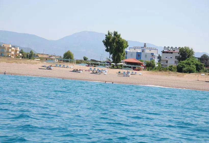 ホテル Onder Yildiz