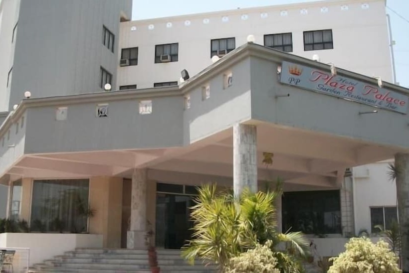 هتل Plaza Palace