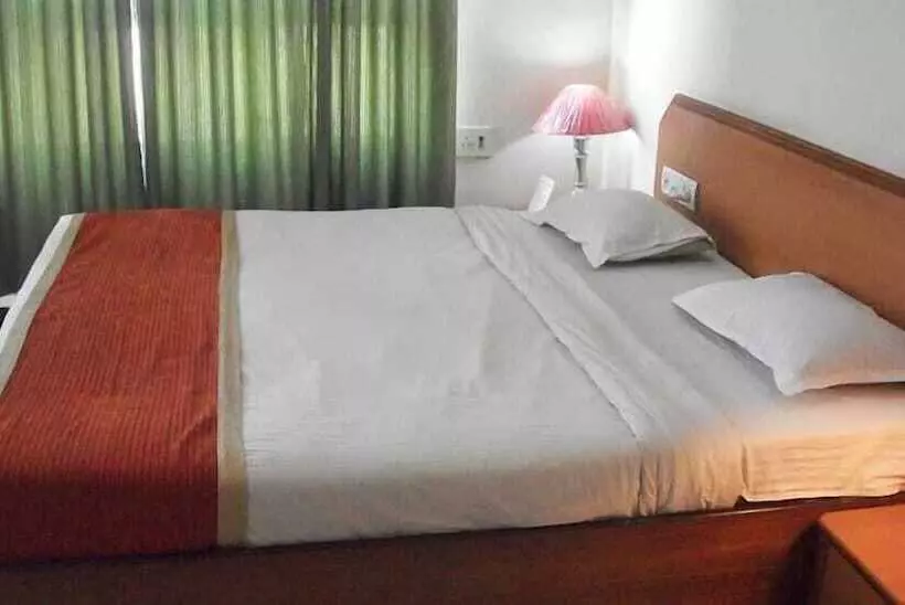 ホテル Plaza Palace