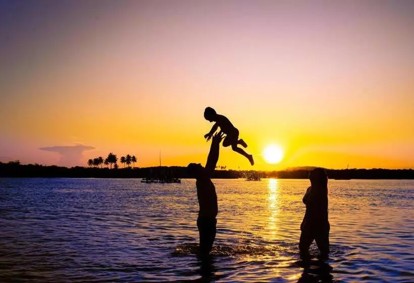 هتل Pousada Xalés De Maracaípe