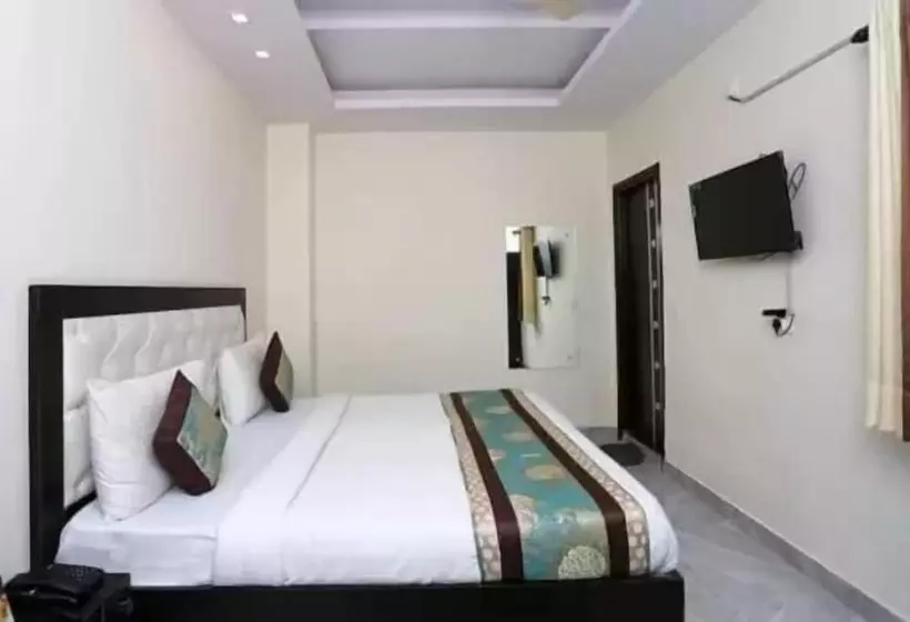 ホテル Queens Residency Gurgaon