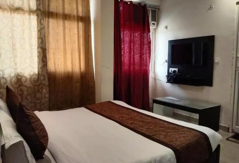 ホテル Queens Residency Gurgaon