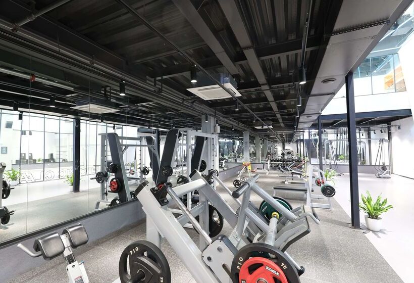 Hotel Ramada Plaza By Wyndham Fuzhou South