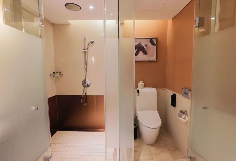 Hotel Ramada Plaza By Wyndham Fuzhou South