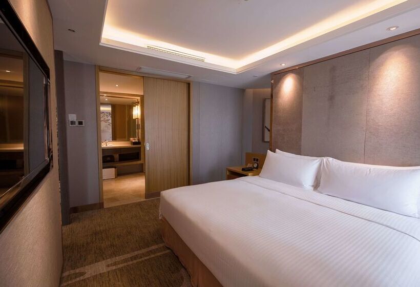 Hotel Ramada Plaza By Wyndham Fuzhou South