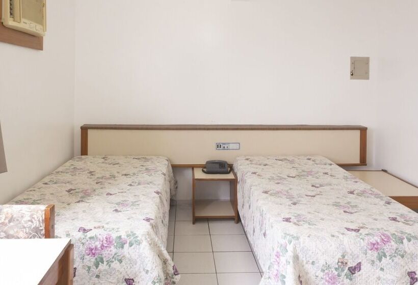 Отель Real Palace