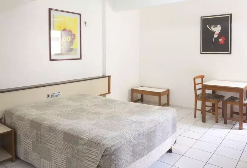 ホテル Real Palace