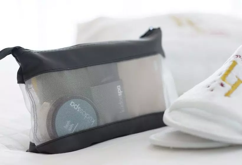 בית מלון כפרי Redearth