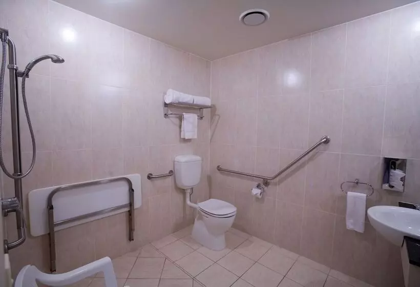 בית מלון כפרי Redearth