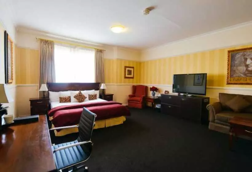 בית מלון כפרי Redearth