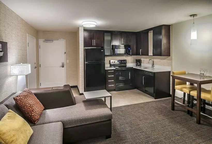 هتل Residence Inn By Marriott Rapid City