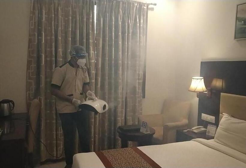 בית מלון כפרי Sai Jashan