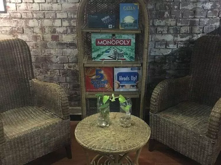 فندق Turbot House