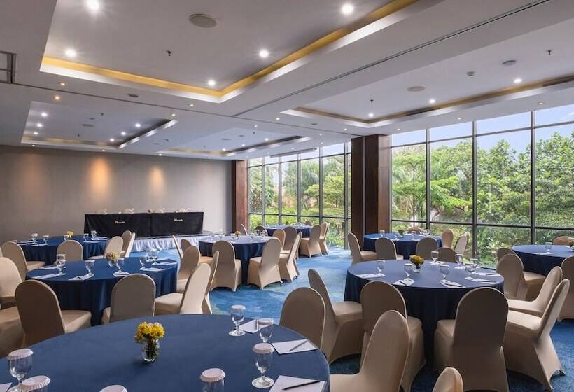 Veranda Hotel Pakubuwono