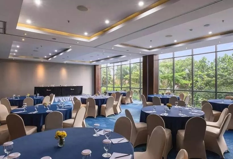 Veranda Hotel Pakubuwono