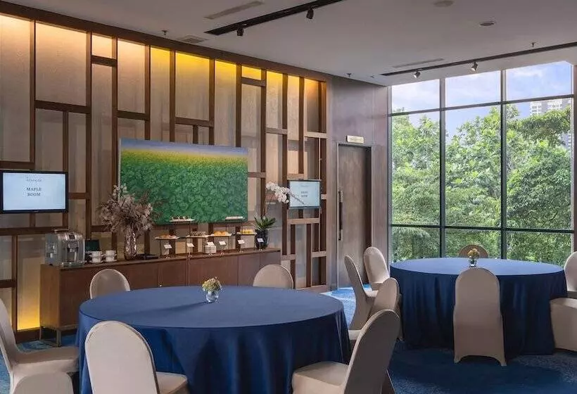 Veranda Hotel Pakubuwono