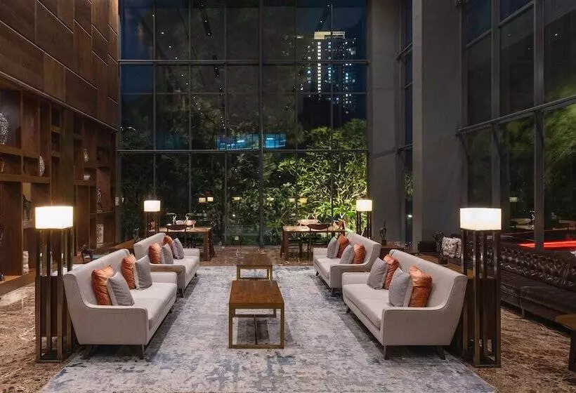 Veranda Hotel Pakubuwono