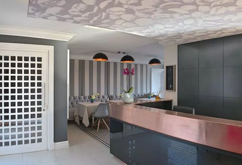 ペンション Chocolate Box Guesthouse