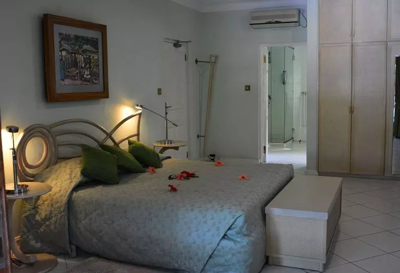 پانسیون Villa De Cerf Seychelles