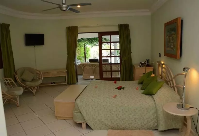 پانسیون Villa De Cerf Seychelles