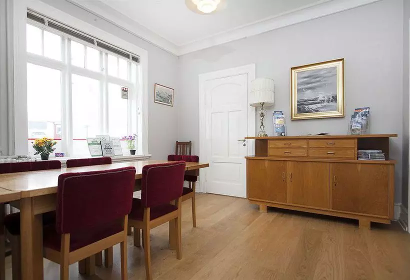 ペンション Skolabru Guesthouse