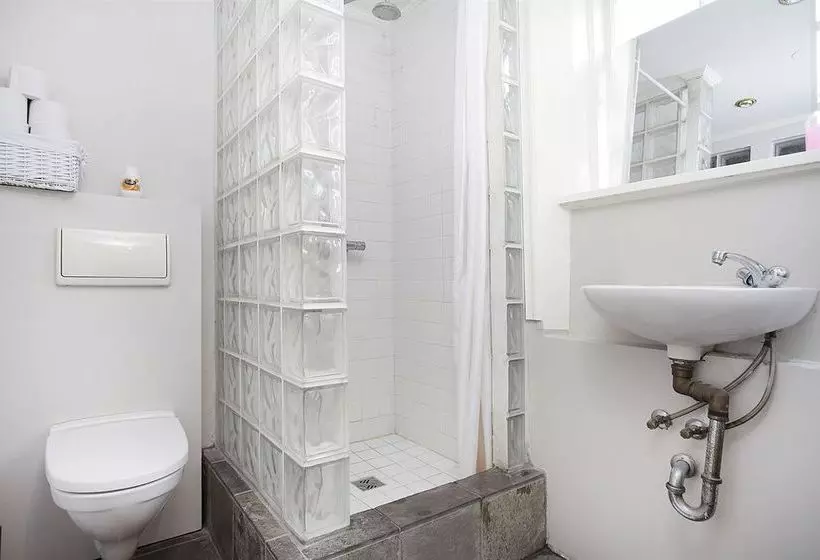 ペンション Skolabru Guesthouse