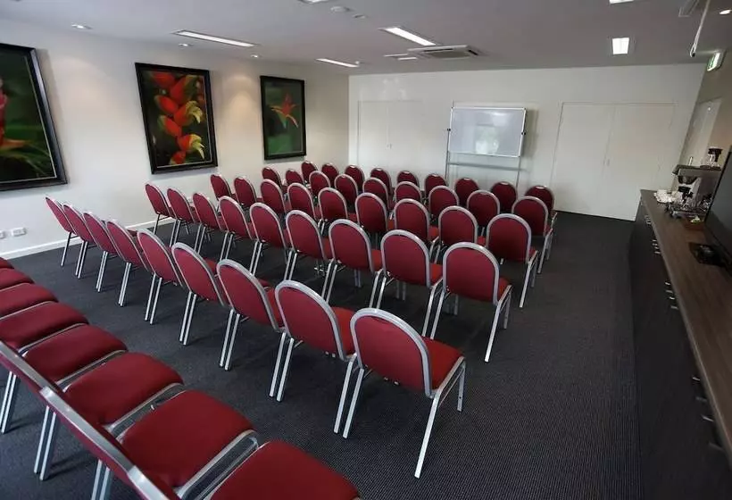 Quest Palmerston   Darwin