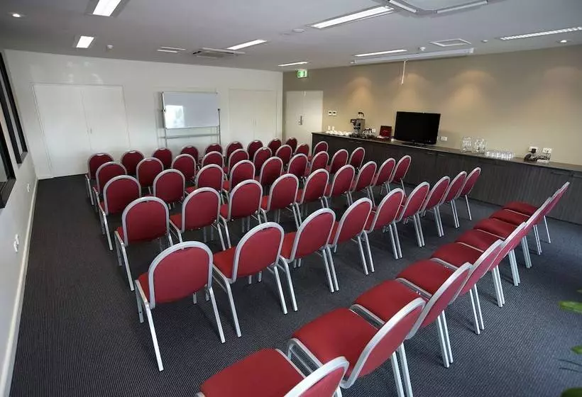 Quest Palmerston   Darwin