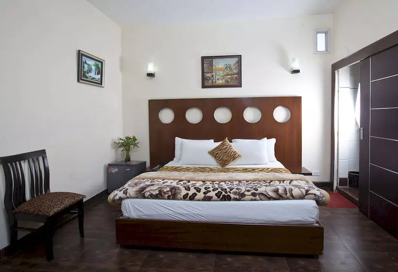 客栈  Oyo Premium Medanta 2