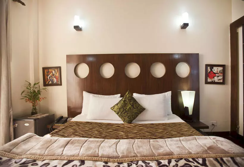 客栈  Oyo Premium Medanta 2