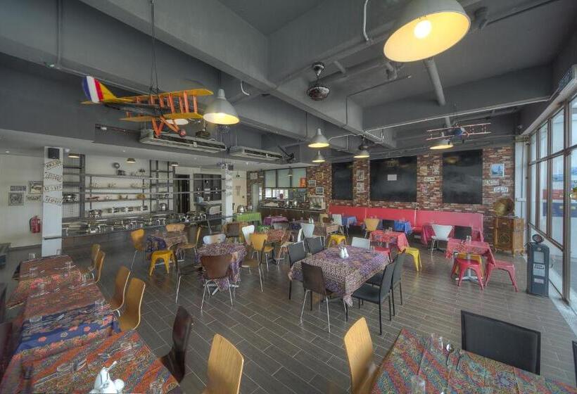 酒店 Arenaa Batik Boutique