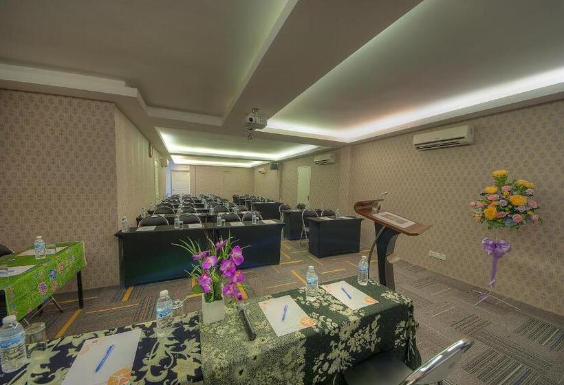 酒店 Arenaa Batik Boutique