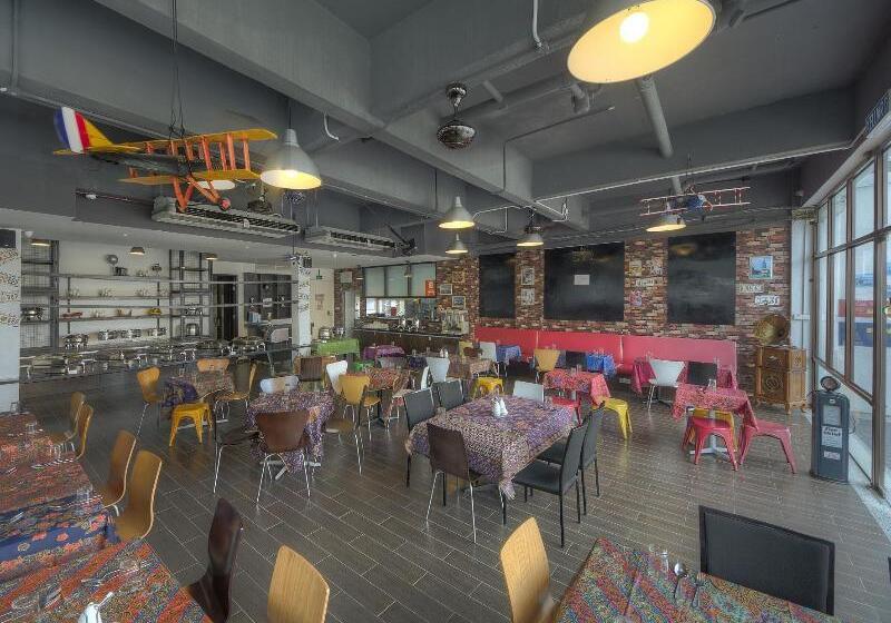 酒店 Arenaa Batik Boutique