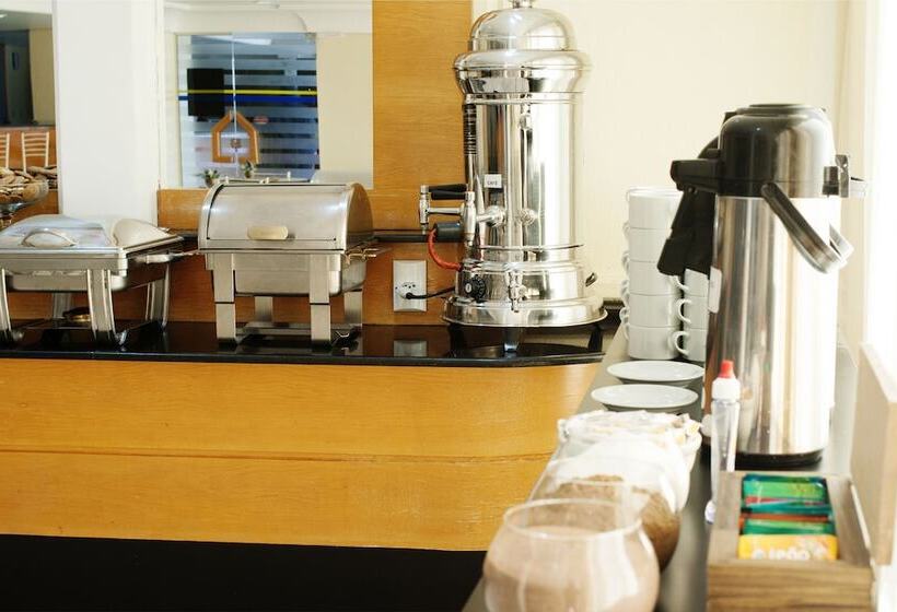 Brivali Hotel Centro