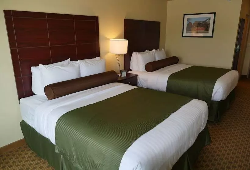 酒店 Cobblestone Inn & Suites Winterset