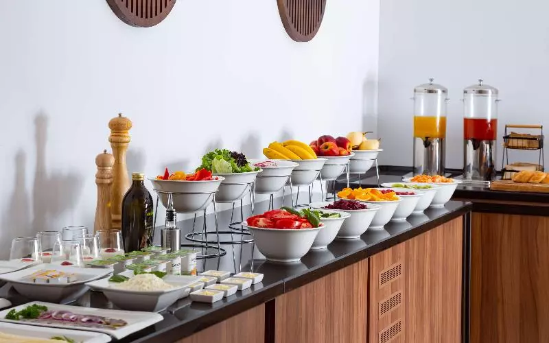 هتل Doubletree By Hilton Shymkent