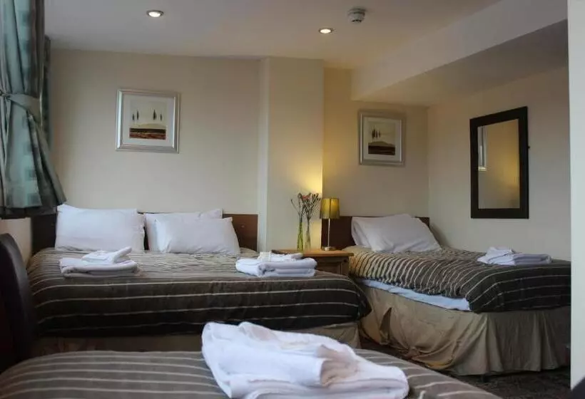 בית מלון כפרי Fairhaven