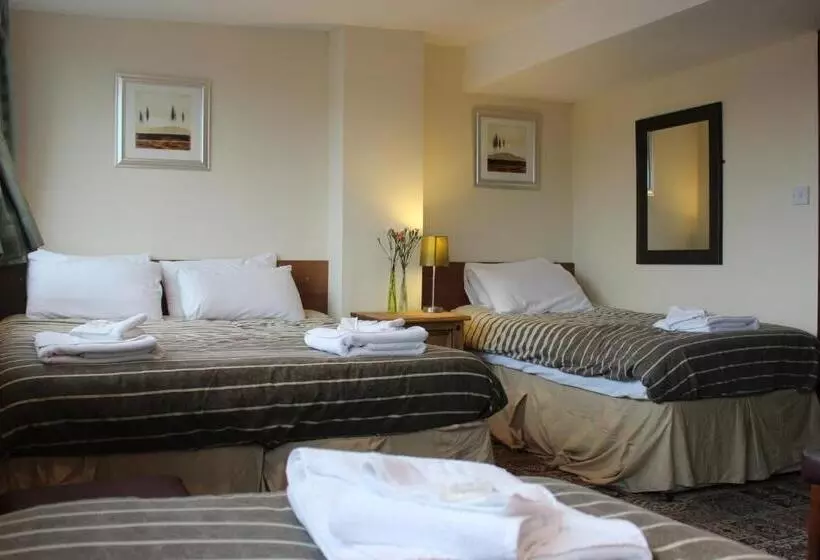 בית מלון כפרי Fairhaven