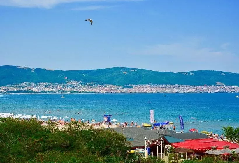 酒店 Golden Rainbow Vip Residence