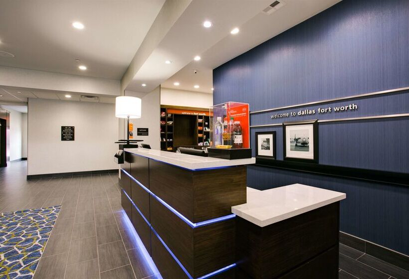 בית מלון כפרי Hampton Inn & Suites Dallas/ft. Worth Airport South