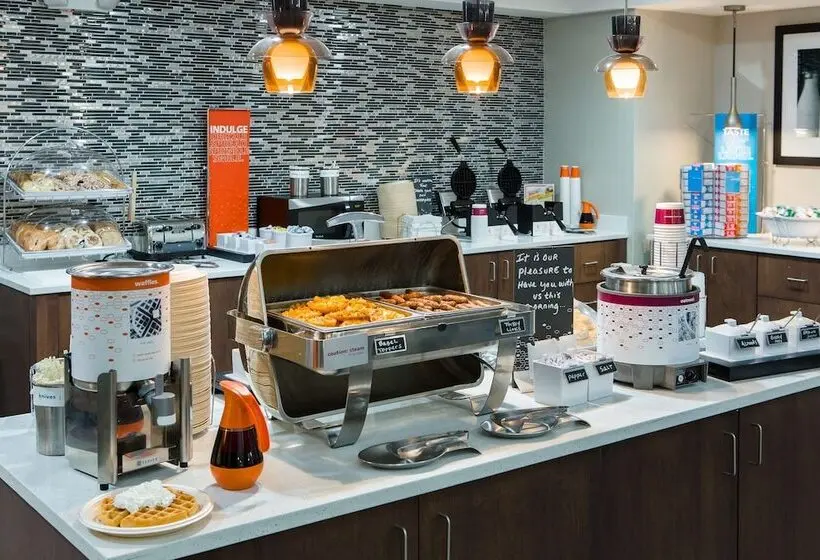 ホテル Hampton Inn & Suites Knoxville Papermill Drive