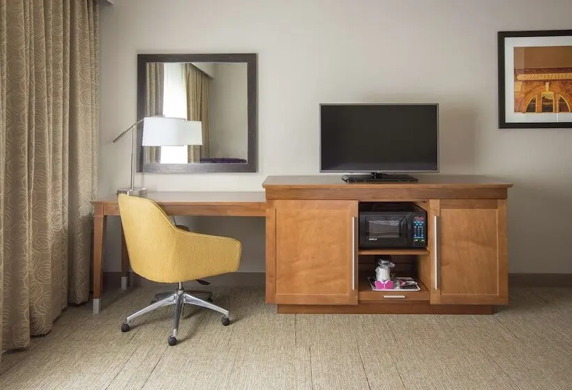 ホテル Hampton Inn & Suites Knoxville Papermill Drive